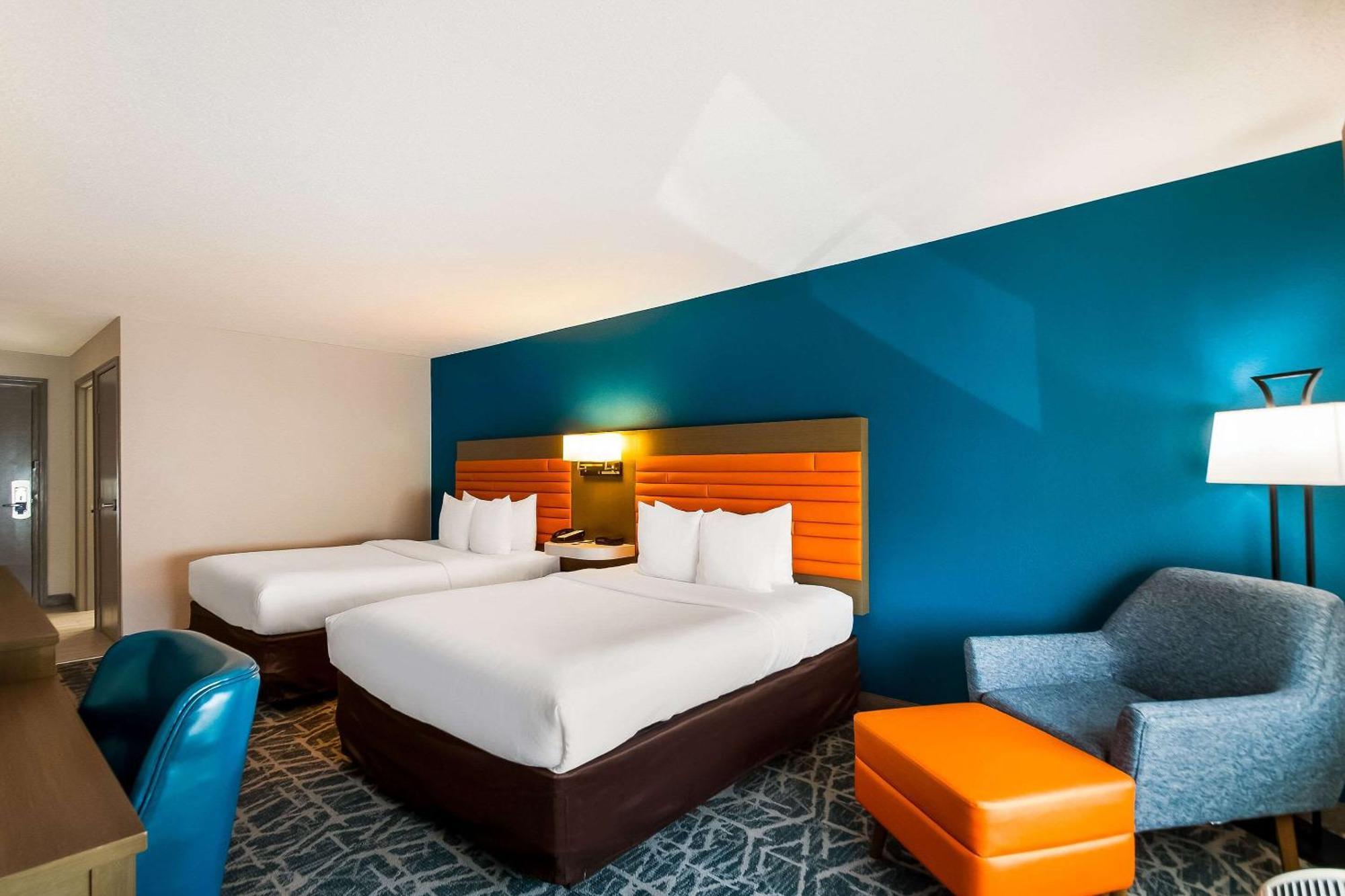 Comfort Inn Falls Church - Tysons Corner Exterior foto